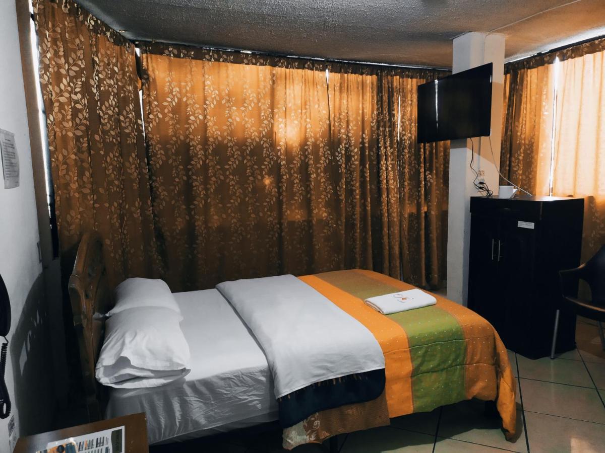 Hostal Ajavi Del Sur 基多 外观 照片
